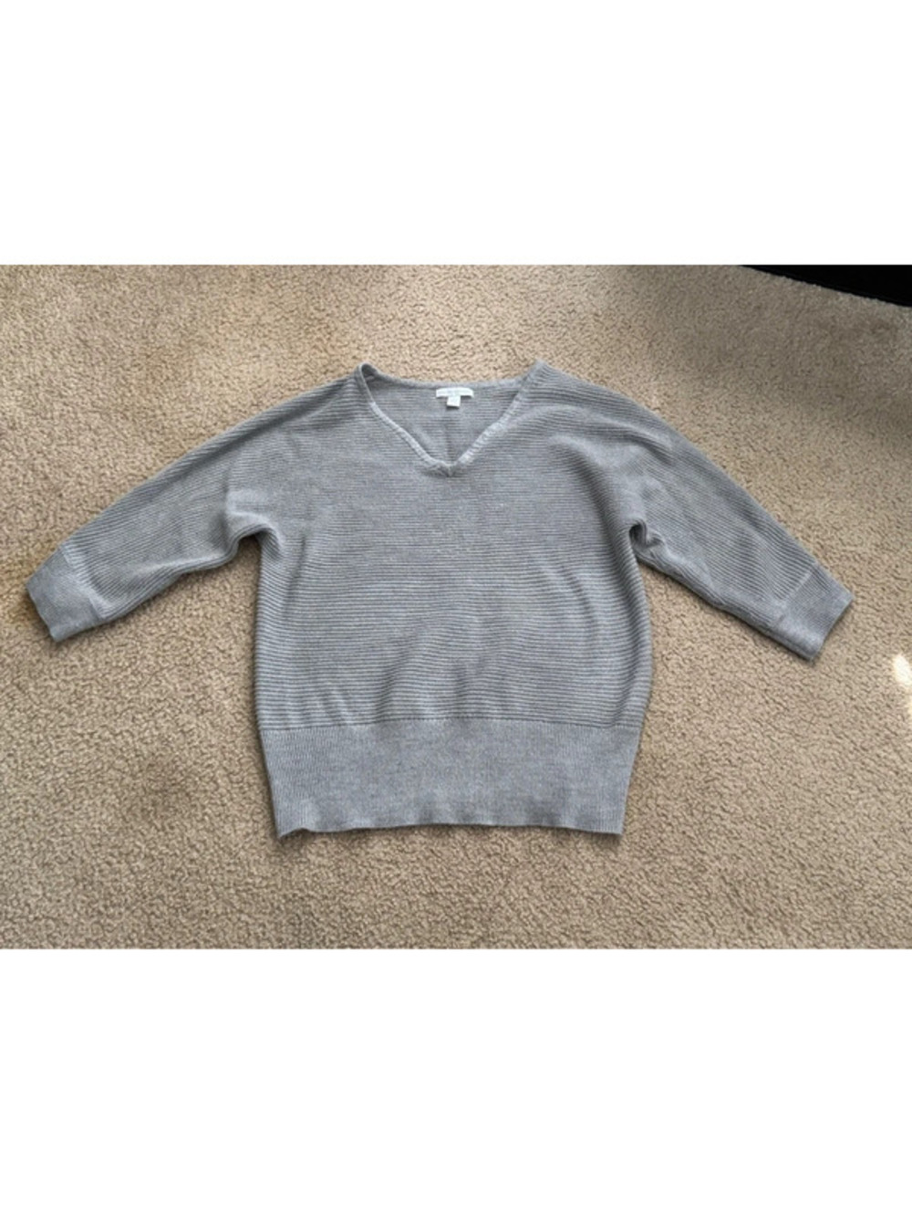 New York Company Metallic Shimmer Silver Gray Sweater V Neck Sz L Holiday